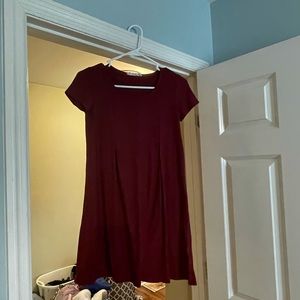 Junior Short Sleeve Pullover Dress